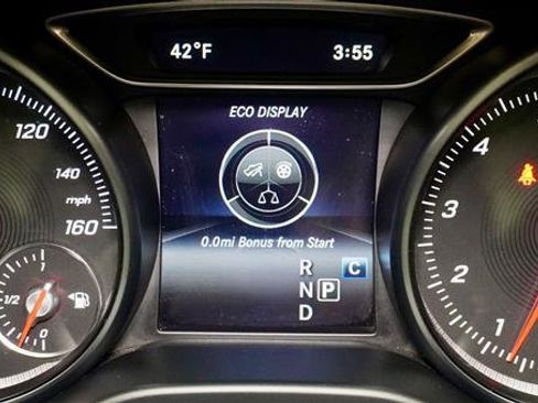 Used 2017 Mercedes-Benz CLA 250 4MATIC image 13