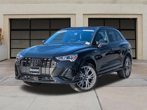 Used 2025 Audi Q3 2.0T Premium Plus w/ Premium Plus Package AWD/4WD image 3
