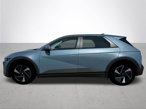 New 2026 Hyundai Ioniq 5 SE RWD image 3