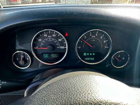 Used 2012 Jeep Wrangler Unlimited Sport image 38