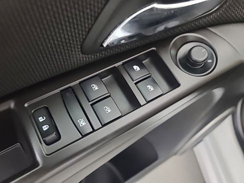 Used 2015 Chevrolet Cruze LT w/ Sun And Sound Package FWD image 22