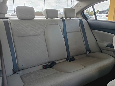 Used 2014 Honda Civic LX image 27