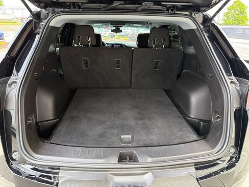 Used 2021 Chevrolet Blazer LT FWD image 14