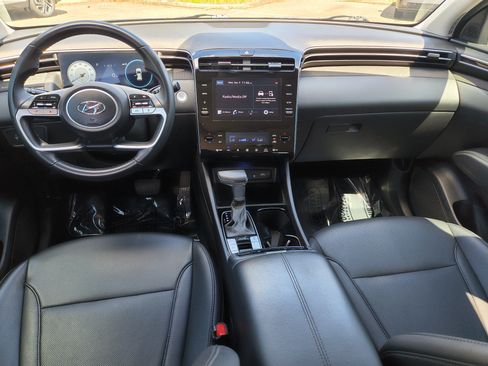 Used 2023 Hyundai Tucson SEL w/ Convenience Package FWD image 13