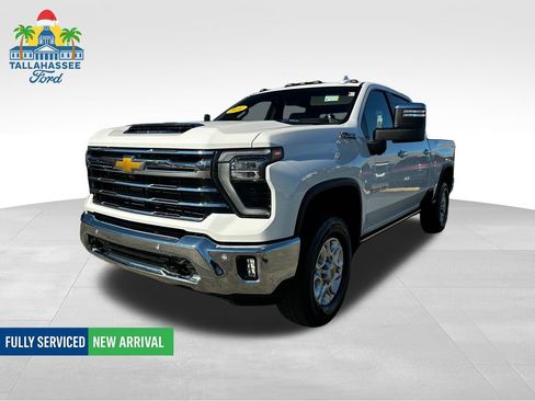 Used 2024 Chevrolet Silverado 3500 LTZ image 1