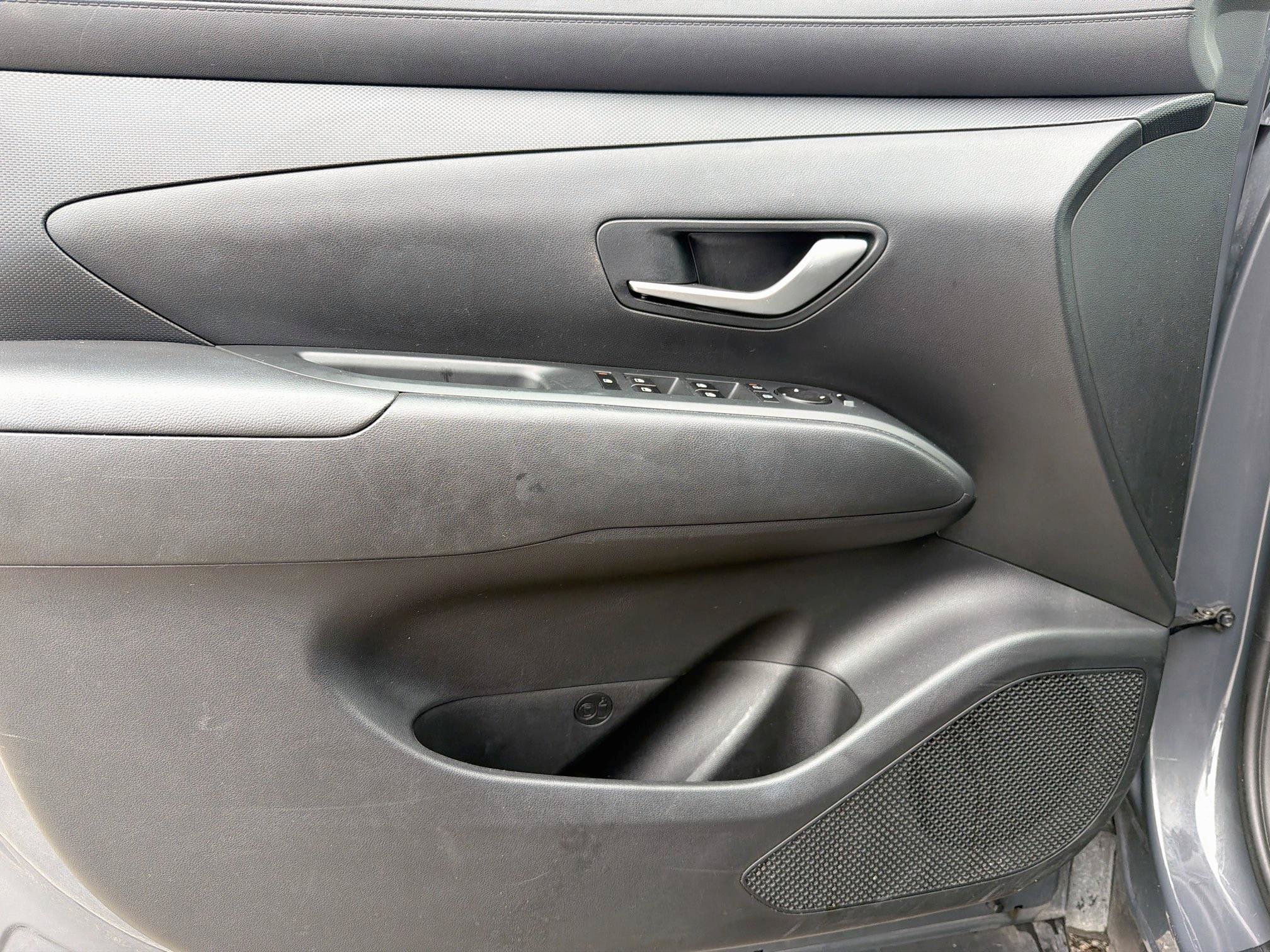 Used 2025 Hyundai Tucson SEL AWD/4WD image 21
