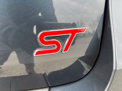 Used 2023 Ford Explorer ST w/ Equipment Group 401A image 42