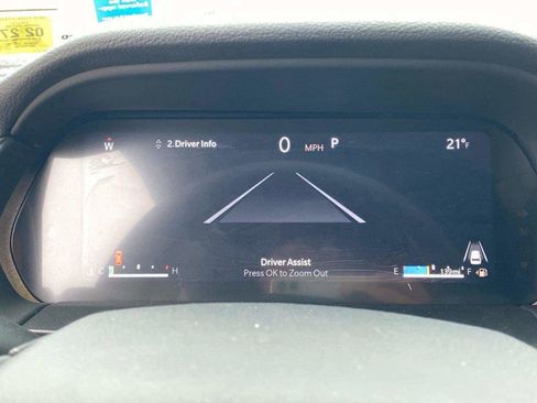 Used 2025 Jeep Grand Cherokee L Laredo w/ Trailer Tow Package image 17