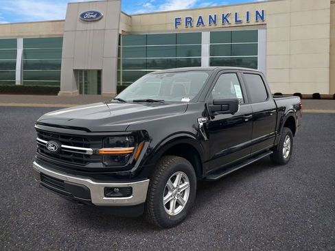 New 2026 Ford F150 XLT w/ Equipment Group 302A MID image 3