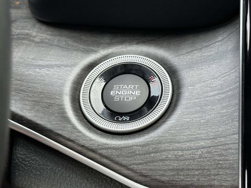 Used 2022 Jeep Grand Cherokee Limited RWD image 20