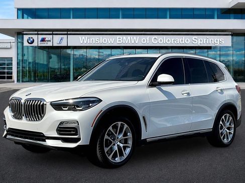 Used 2019 BMW X5 xDrive40i w/ Premium Package 2 AWD/4WD image 3