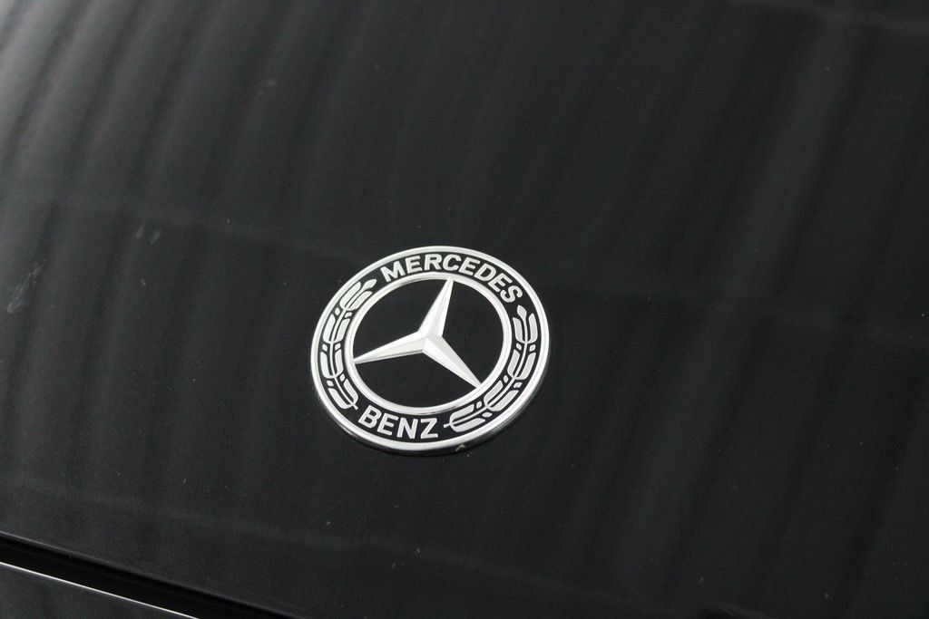 Used 2023 Mercedes-Benz E 450 Cabriolet image 37