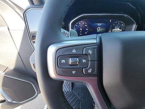 New 2026 Chevrolet Silverado 1500 LT w/ Z71 Off-Road Package image 19