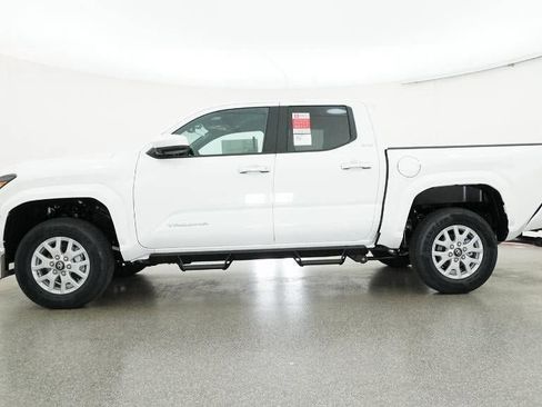 New 2026 Toyota Tacoma SR5 image 19