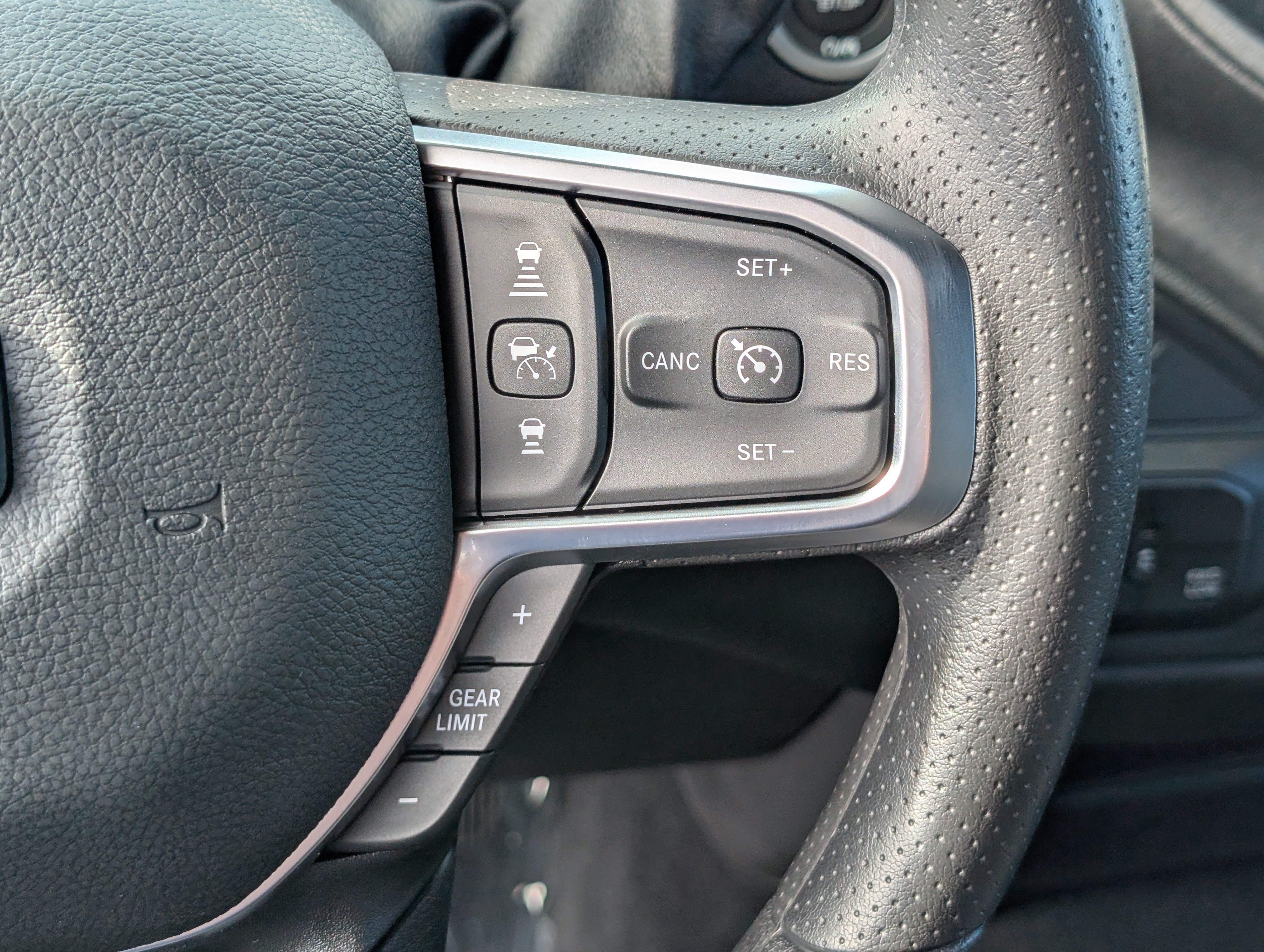 New 2027 RAM 2500 Tradesman AWD/4WD image 21