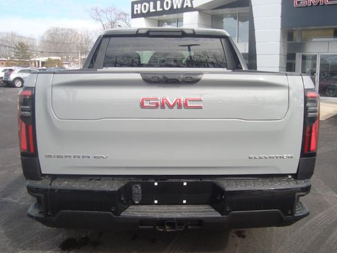New 2026 GMC Sierra EV Elevation image 5