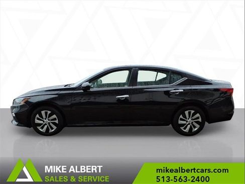 Used 2022 Nissan Altima 2.5 S image 4