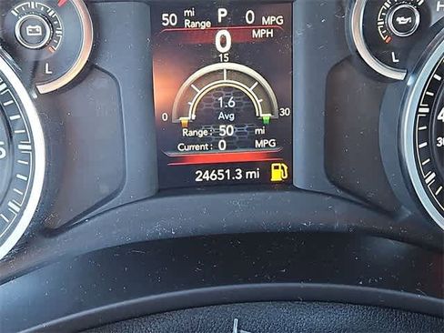 Used 2024 RAM 2500 Big Horn w/ Bed Utility Group image 18