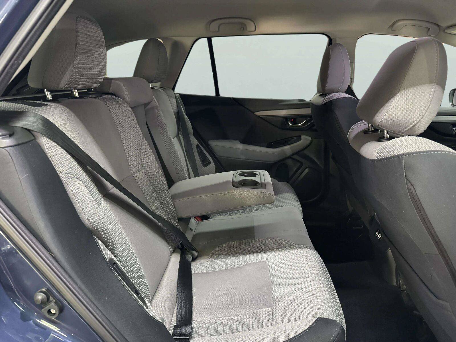 Used 2025 Subaru Outback Premium AWD/4WD image 49