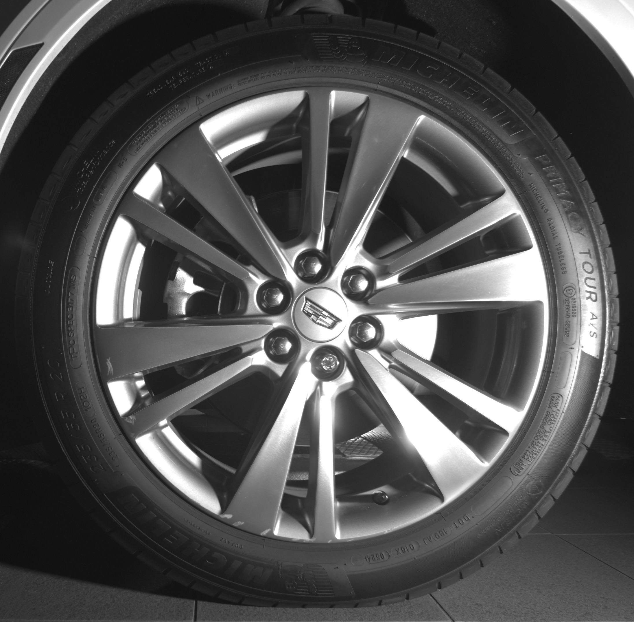 Used 2024 Cadillac XT5 Premium Luxury w/ Technology Package FWD image 11