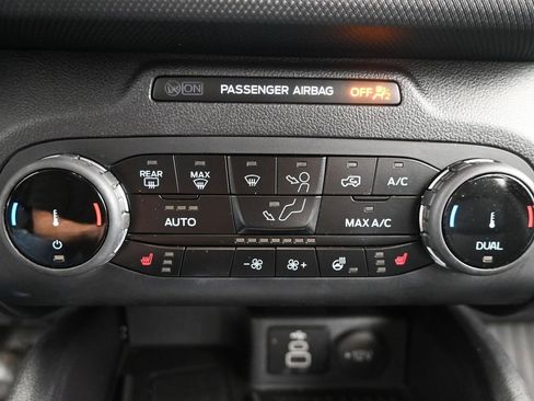 Used 2024 Ford Bronco Sport Outer Banks w/ Tech Package AWD/4WD image 25