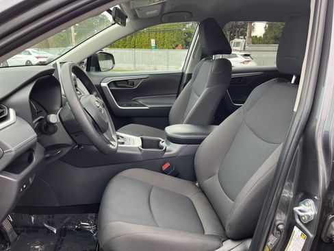 Used 2025 Toyota RAV4 LE image 35