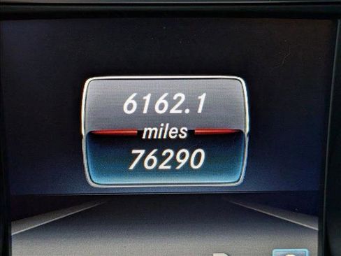 Used 2018 Mercedes-Benz GLA 250 4MATIC image 10