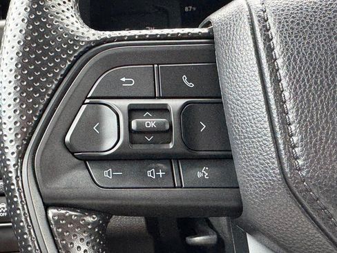 Used 2026 Toyota Tacoma SR AWD/4WD image 16
