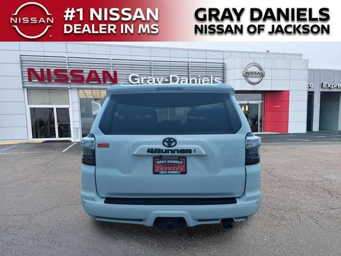 Used 2022 Toyota 4Runner TRD Sport RWD image 6