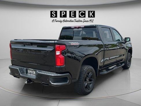 Used 2020 Chevrolet Silverado 1500 LT Trail Boss w/ Midnight Edition AWD/4WD image 5
