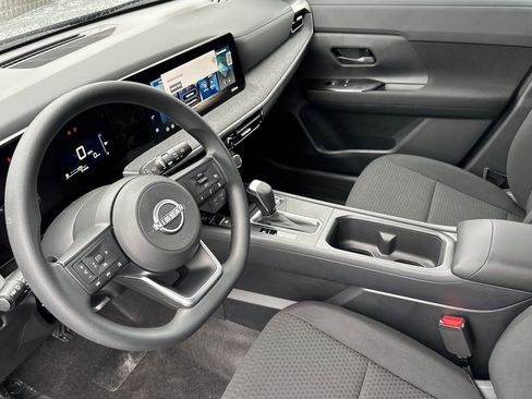 New 2026 Nissan Kicks S image 10