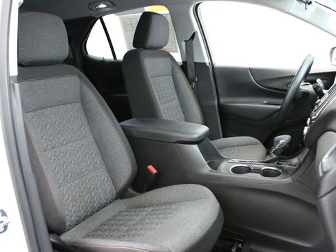 Certified 2024 Chevrolet Equinox LT AWD/4WD image 29
