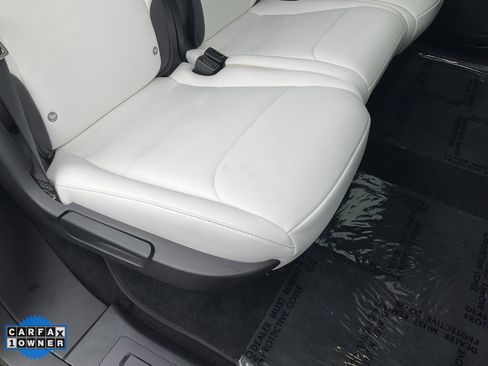 Used 2018 Tesla Model X 75D image 51