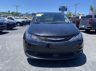 Used 2022 Chrysler Voyager LX FWD video 2