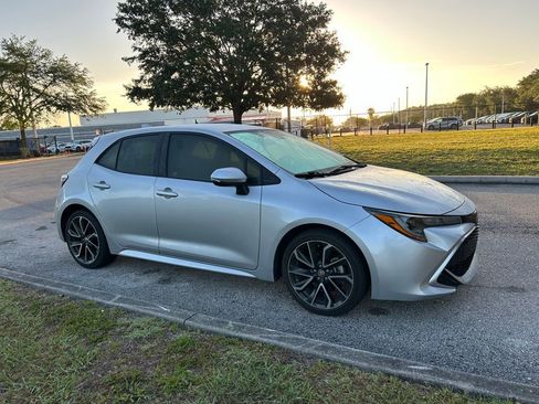 Used 2021 Toyota Corolla XSE image 7