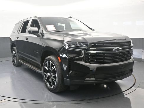 Used 2021 Chevrolet Tahoe RST w/ Rear Media and Nav Package image 9
