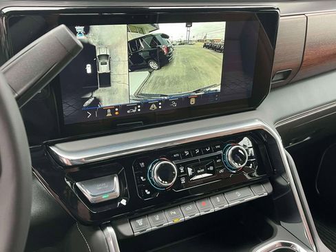 Certified 2026 GMC Sierra 2500 Denali Ultimate w/ Max Trailering Package image 32