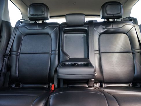 Used 2022 Lincoln Corsair Reserve w/ Elements Package image 32