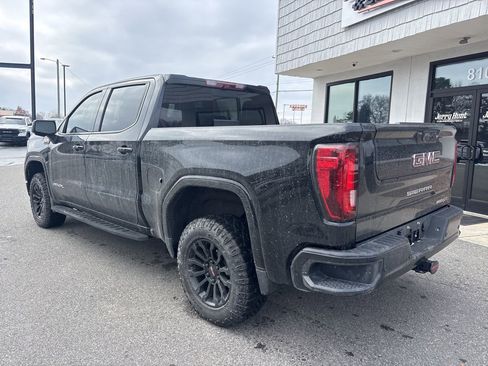 Used 2022 GMC Sierra 1500 AT4X image 6