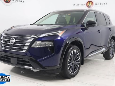 Used 2024 Nissan Rogue Platinum image 5