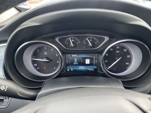 Certified 2019 Buick Envision Essence image 12