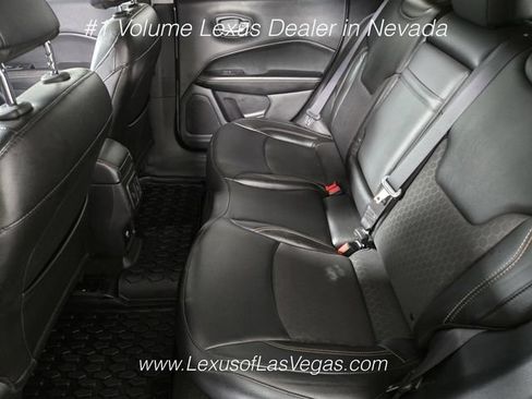 Used 2020 Jeep Compass Latitude FWD image 14