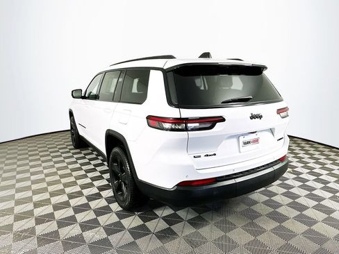 Certified 2023 Jeep Grand Cherokee L Limited w/ Black Appearance Package AWD/4WD image 7