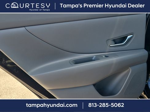 Certified 2025 Hyundai Elantra Sport w/ Cargo Package image 8