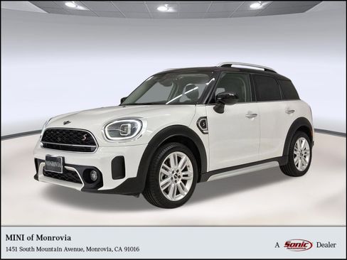 Used 2023 MINI Cooper Countryman S image 1