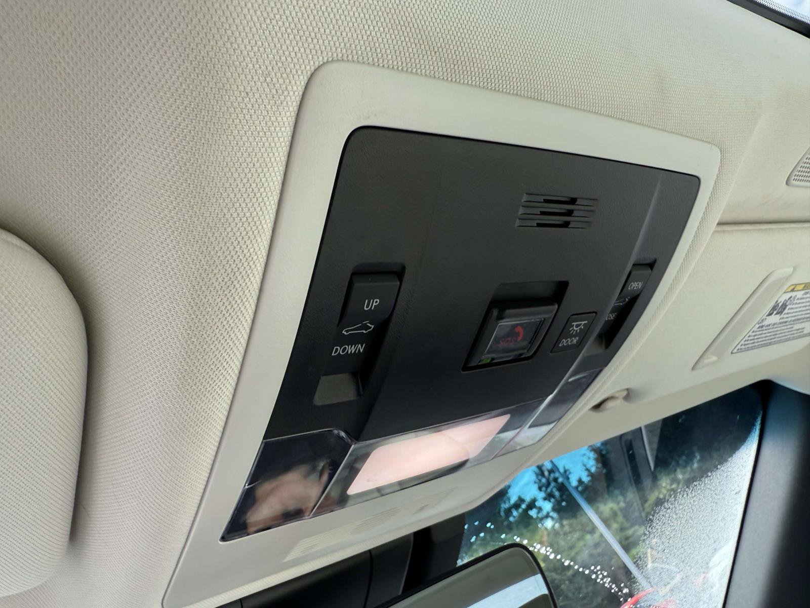 Used 2025 Lexus ES 350 w/ Premium Package FWD image 25