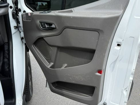 Used 2021 Ford Transit 250 Medium Roof RWD image 20