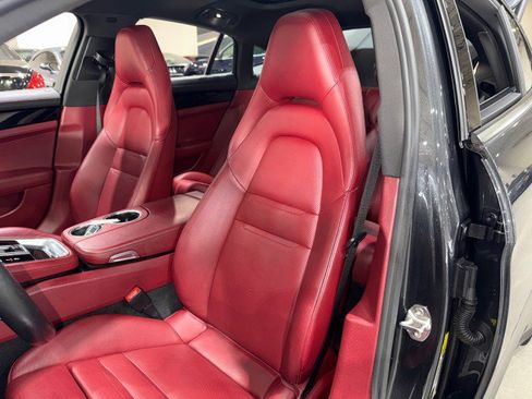 Used 2017 Porsche Panamera image 49