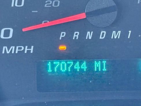 Used 2016 GMC Savana 2500 image 10