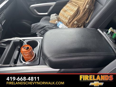 Used 2021 Nissan Titan SV w/ SV Convenience Package image 26